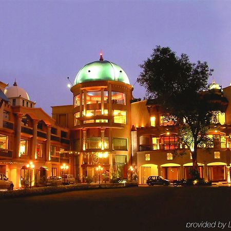 Grand Heritage Narmada Jacksons Hotel Jabalpur Exterior photo